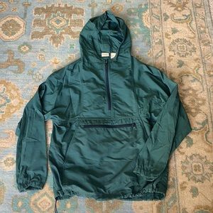 Ll bean wind breaker quarter zip & front pouch zipper pocket & hood 100% nylon